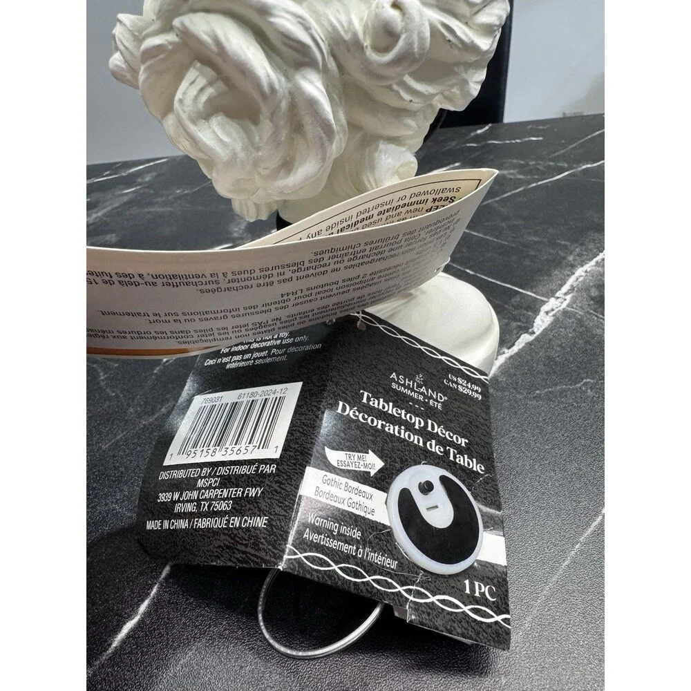 Ashland Light Up Bubble Gum Bust Sculptures 7.5 Set of 2 BNWT Fantasy - Picture 5 of 9